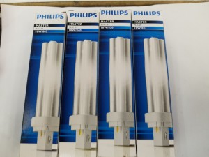 Philips master PL-C 2P 18w/830 筷子管-10支裝